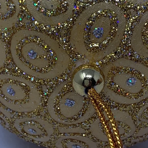 Large round gold glitter Christmas tree ornament decoration vintage decor - Picture 8 of 17